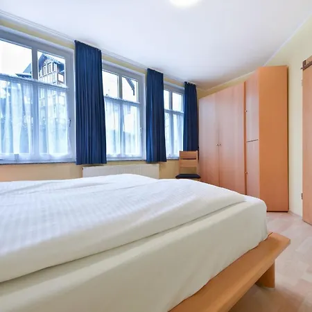 アパート Alt Ahlbeck 02 ゼーバート・ヘリングスドルフ